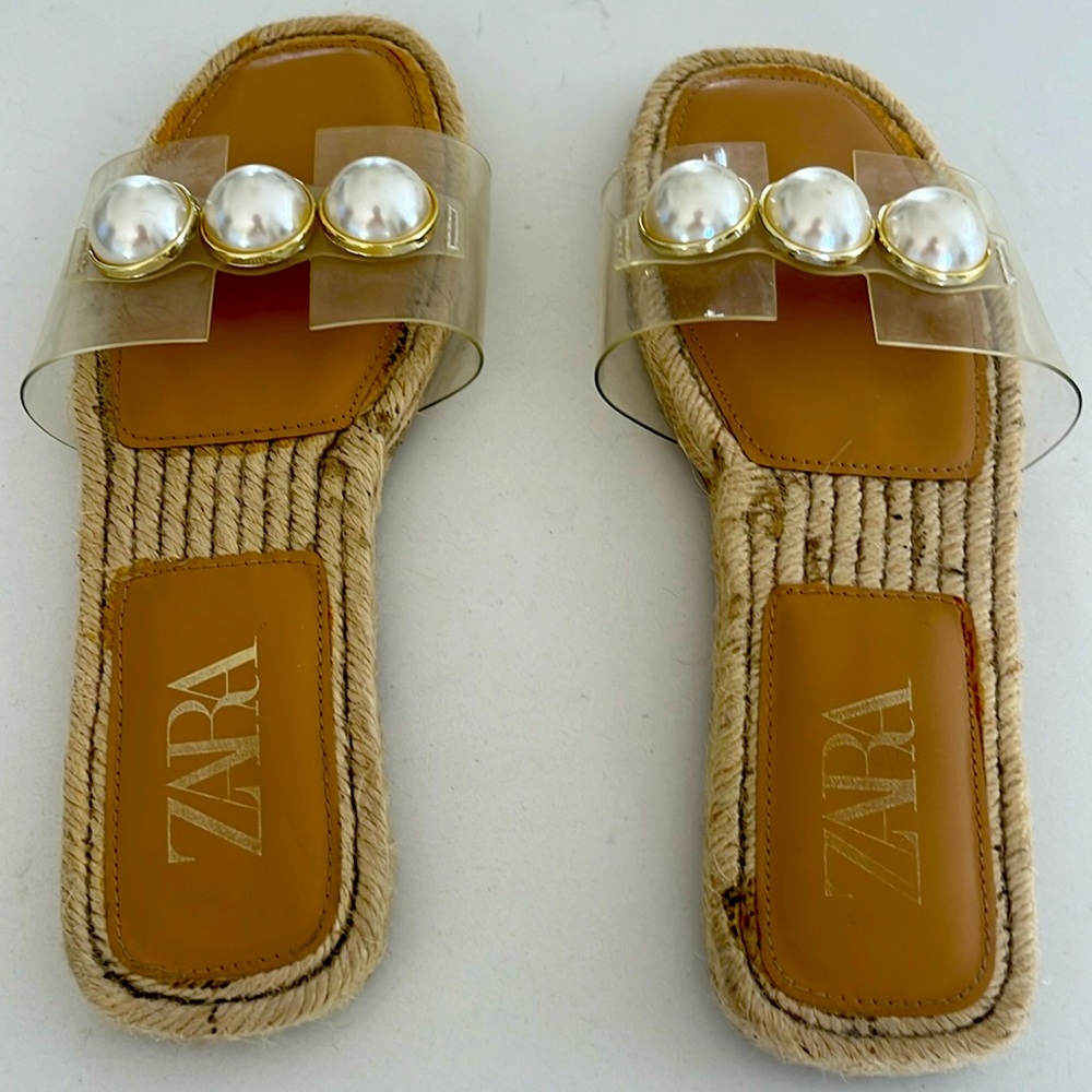 Zara slides